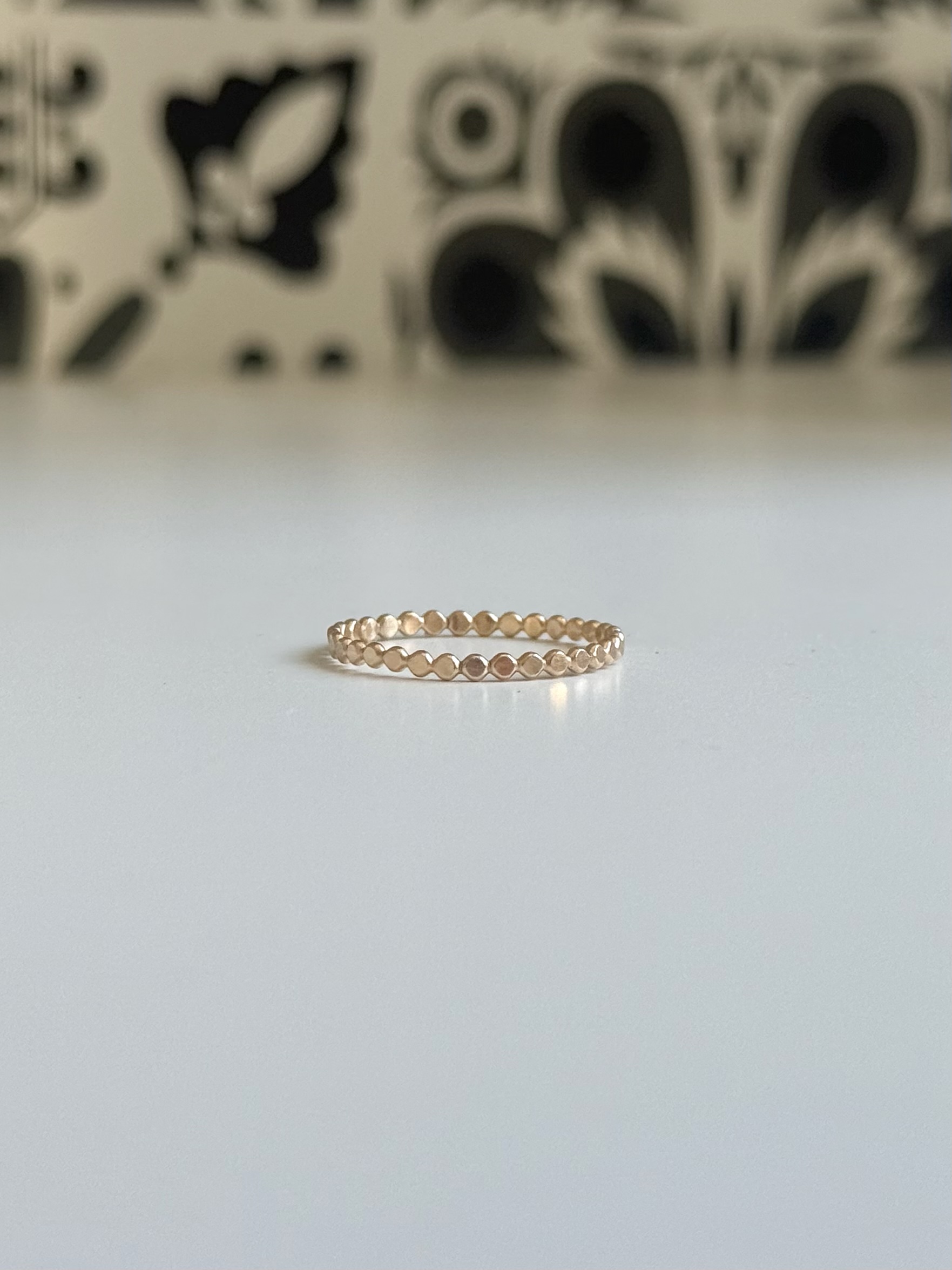 Bague Anneau Gold Filled Fines Perles plates – Image 3